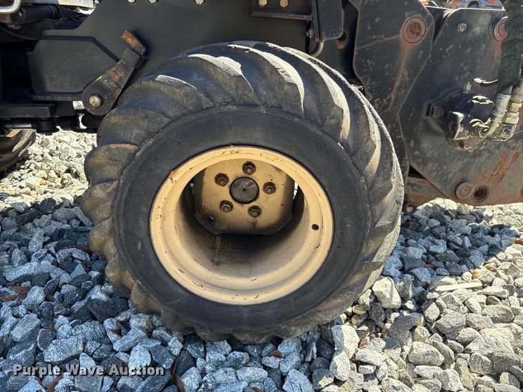 image for item YA2699 2003 Ditch Witch 410SX trencher