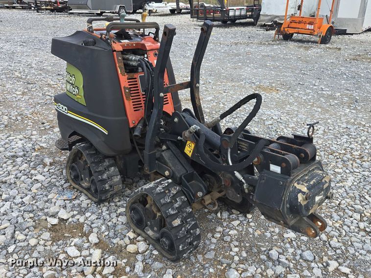 image for item YA2703 2015 Ditch Witch R300 cable plow