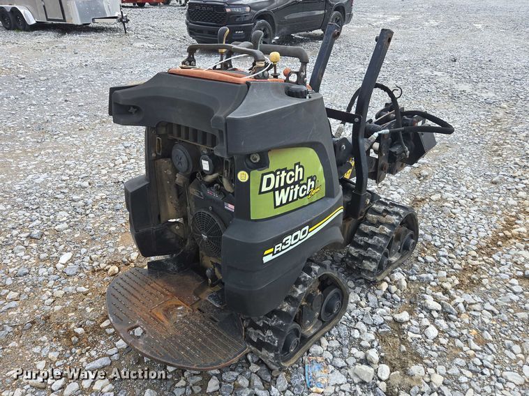 image for item YA2703 2015 Ditch Witch R300 cable plow