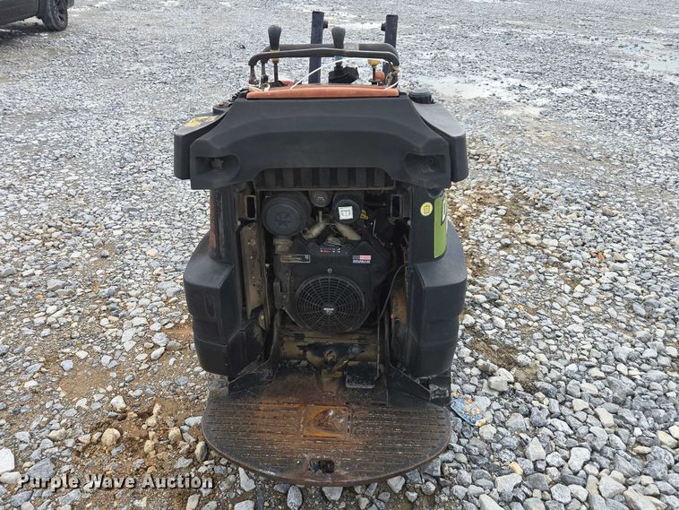 image for item YA2703 2015 Ditch Witch R300 cable plow