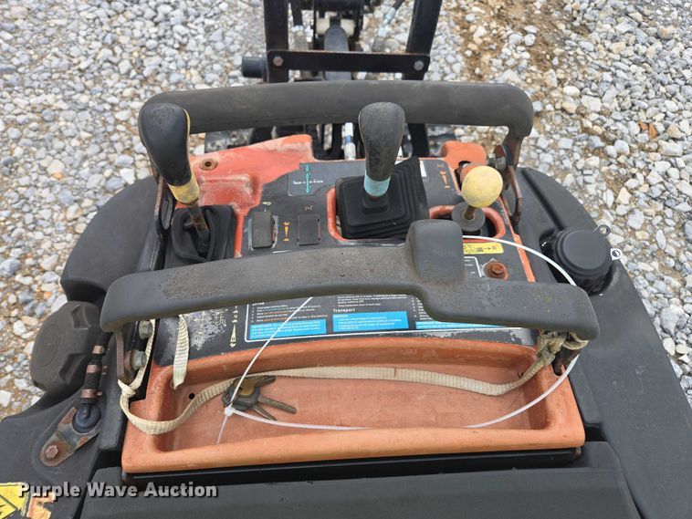 image for item YA2703 2015 Ditch Witch R300 cable plow