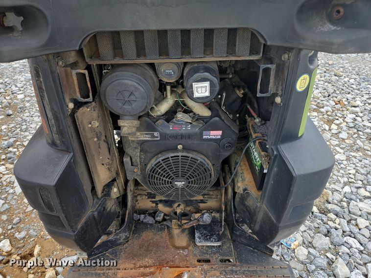 image for item YA2703 2015 Ditch Witch R300 cable plow