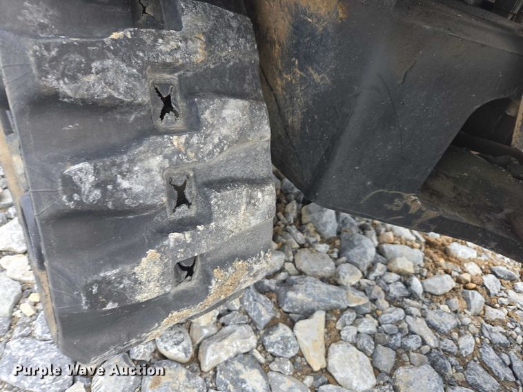 image for item YA2703 2015 Ditch Witch R300 cable plow