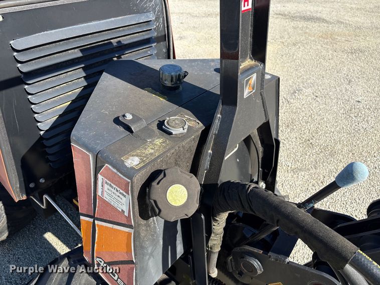 image for item YA2707 2017 Ditch Witch 410SX trencher