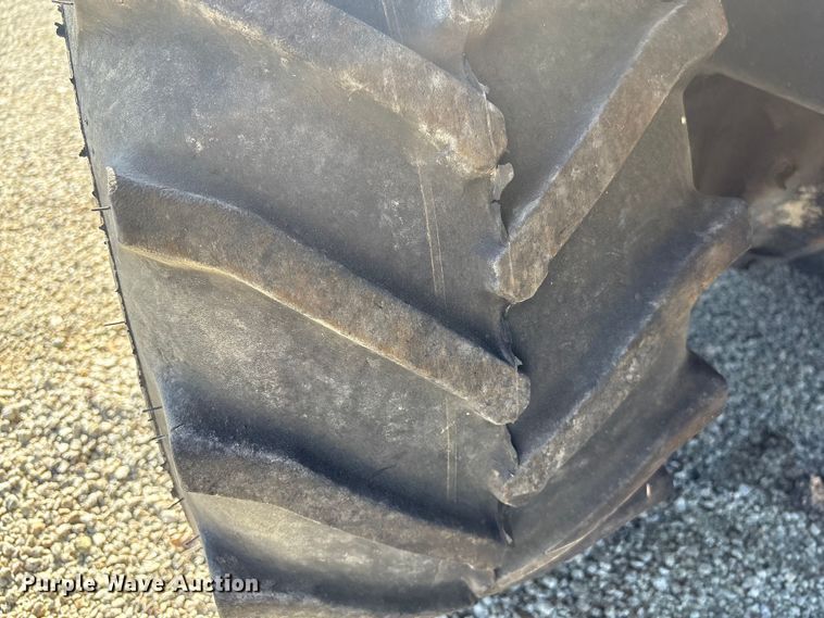 image for item YA2707 2017 Ditch Witch 410SX trencher