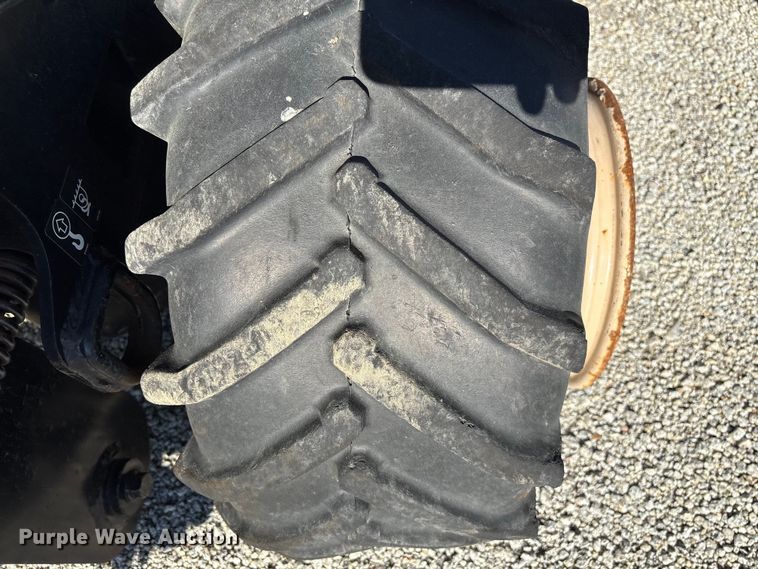 image for item YA2707 2017 Ditch Witch 410SX trencher