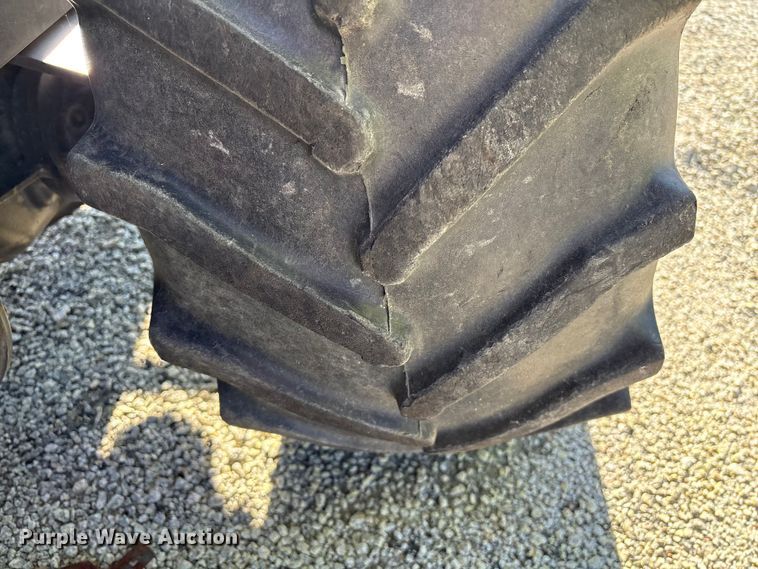 image for item YA2707 2017 Ditch Witch 410SX trencher