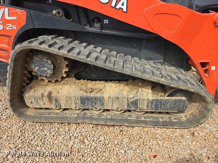 image for item YA2745 2018 Kubota SVL95-2S tracked skid steer loader