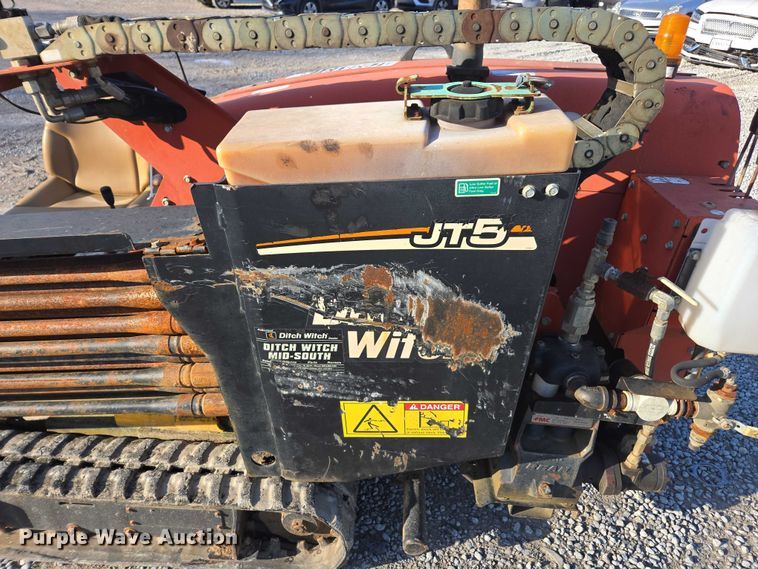 image for item YA2761 2015 Ditch Witch JT5 directional boring unit