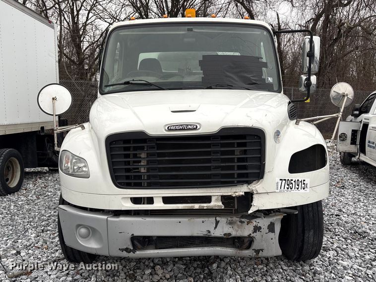 image for item YA2764 2020 Freightliner Business Class M2 street sweeper truck