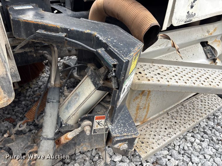 image for item YA2764 2020 Freightliner Business Class M2 street sweeper truck