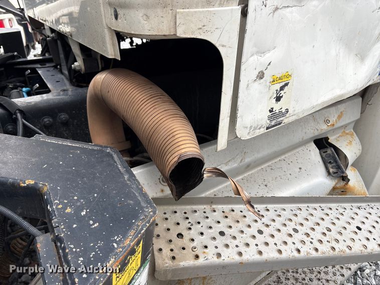 image for item YA2764 2020 Freightliner Business Class M2 street sweeper truck