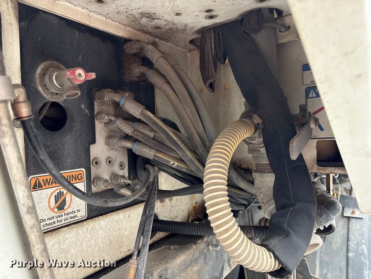 image for item YA2764 2020 Freightliner Business Class M2 street sweeper truck