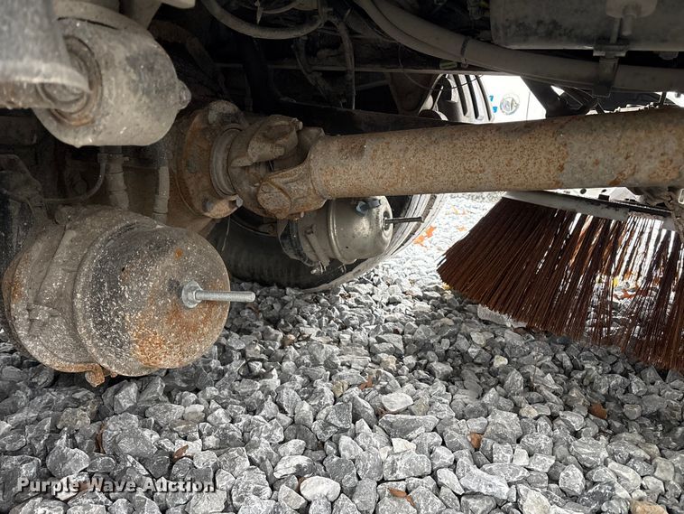 image for item YA2764 2020 Freightliner Business Class M2 street sweeper truck