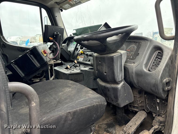 image for item YA2764 2020 Freightliner Business Class M2 street sweeper truck