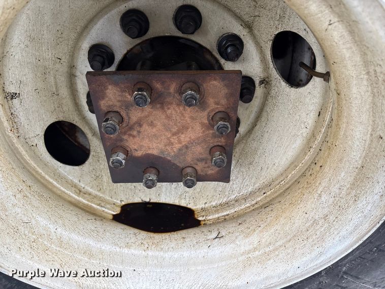 image for item YA2764 2020 Freightliner Business Class M2 street sweeper truck