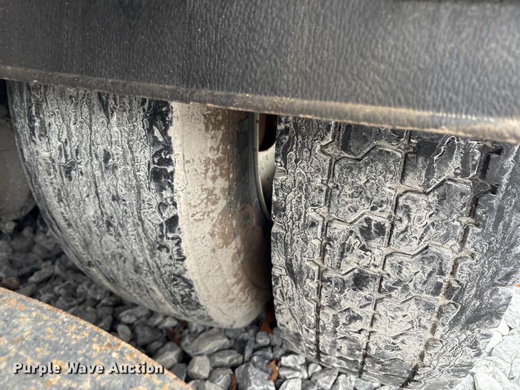 image for item YA2764 2020 Freightliner Business Class M2 street sweeper truck