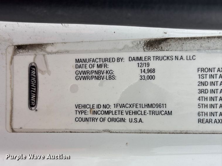 image for item YA2764 2020 Freightliner Business Class M2 street sweeper truck