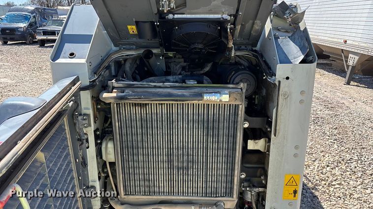 image for item YA2796 2023 Takeuchi TL8R-2 tracked skid steer loader