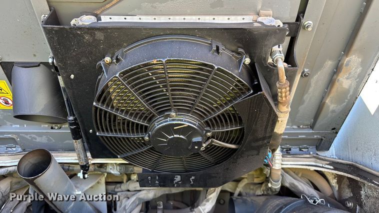 image for item YA2796 2023 Takeuchi TL8R-2 tracked skid steer loader