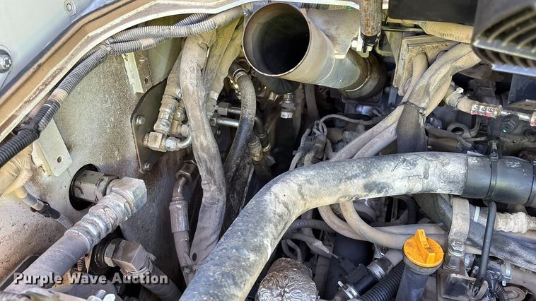 image for item YA2796 2023 Takeuchi TL8R-2 tracked skid steer loader