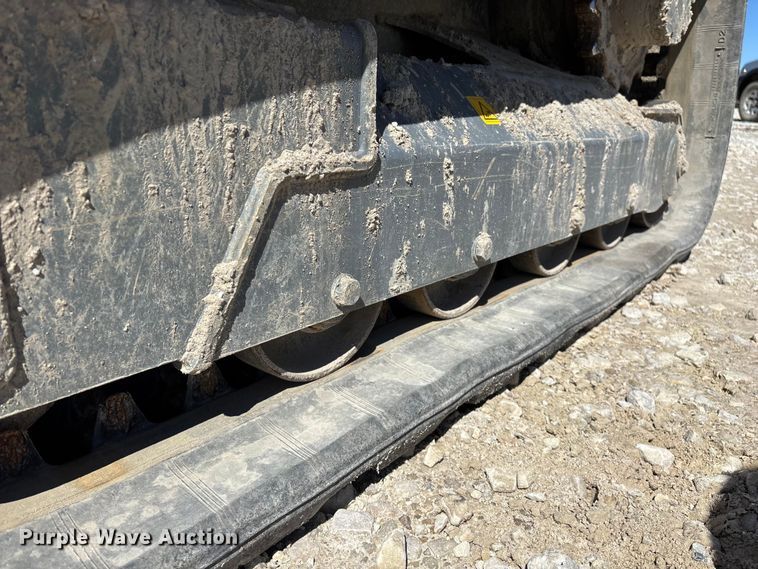 image for item YA2796 2023 Takeuchi TL8R-2 tracked skid steer loader