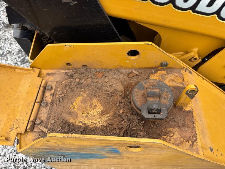 image for item YA2880 2023 Caterpillar 299D3 XE tracked skid steer loader
