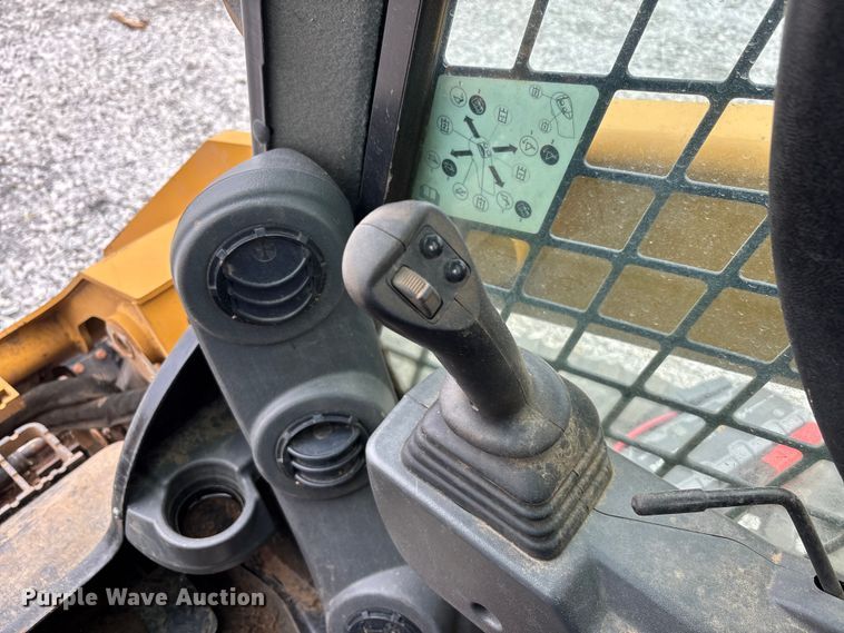 image for item YA2880 2023 Caterpillar 299D3 XE tracked skid steer loader