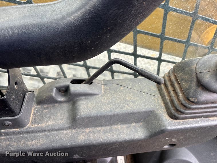 image for item YA2880 2023 Caterpillar 299D3 XE tracked skid steer loader