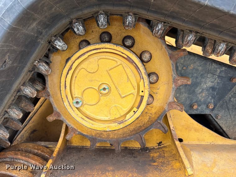 image for item YA2880 2023 Caterpillar 299D3 XE tracked skid steer loader