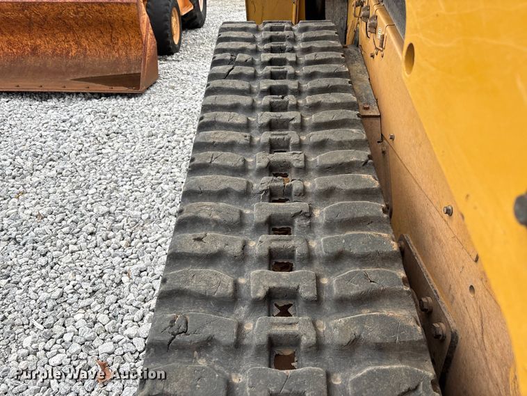 image for item YA2880 2023 Caterpillar 299D3 XE tracked skid steer loader