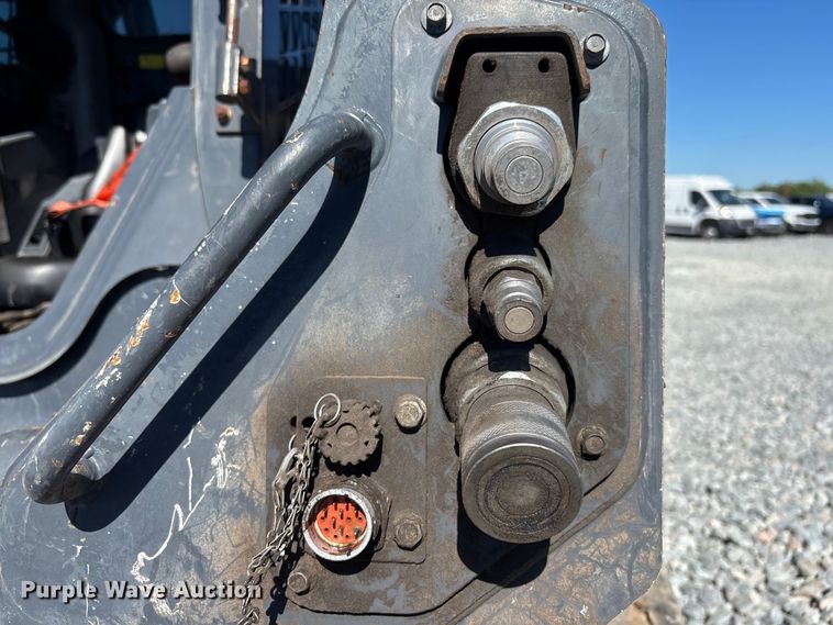 image for item YA2924 2020 John Deere 331G tracked skid steer loader