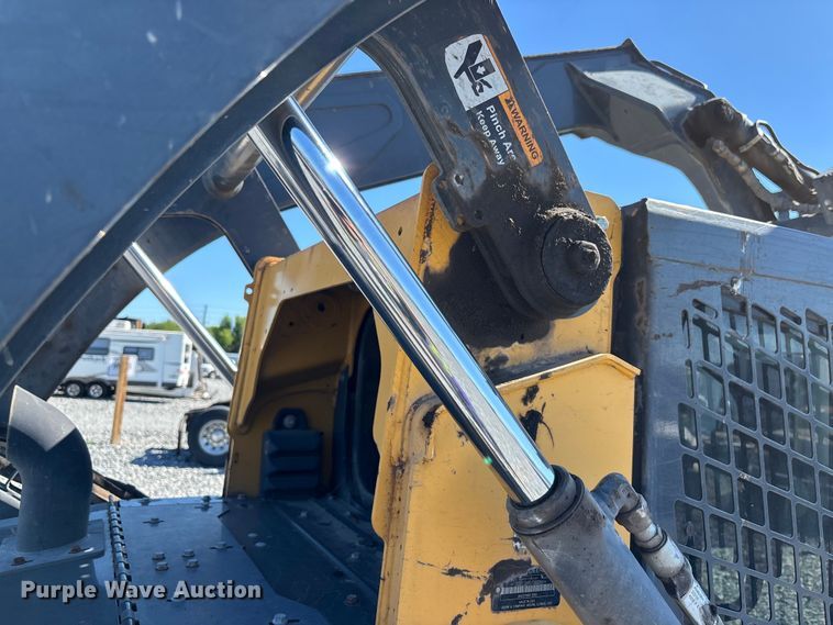 image for item YA2924 2020 John Deere 331G tracked skid steer loader