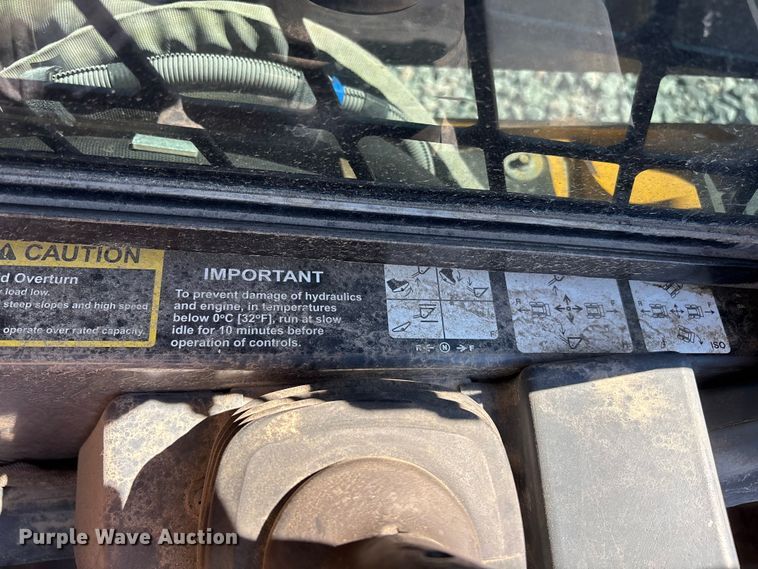 image for item YA2924 2020 John Deere 331G tracked skid steer loader