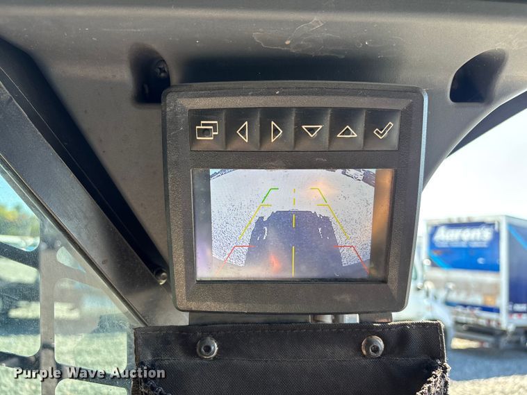 image for item YA2924 2020 John Deere 331G tracked skid steer loader