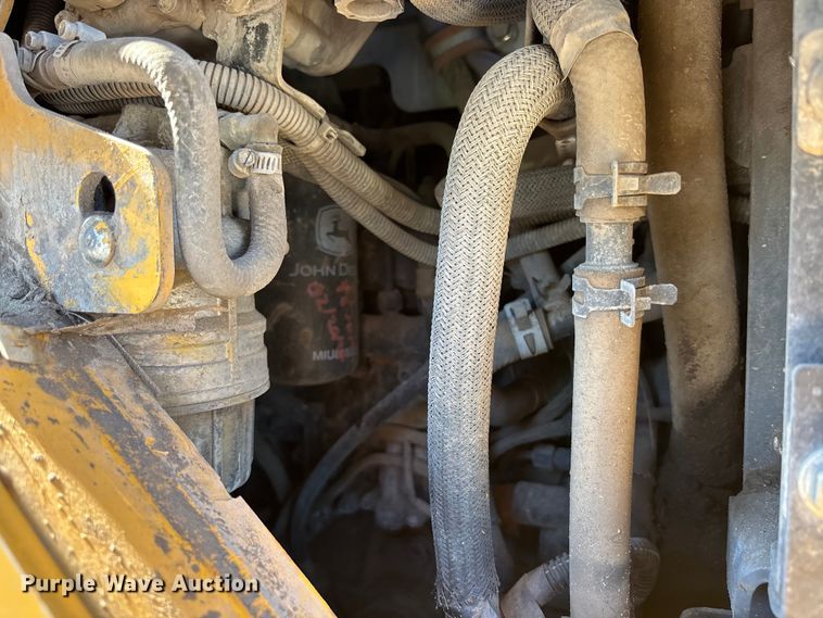 image for item YA2924 2020 John Deere 331G tracked skid steer loader