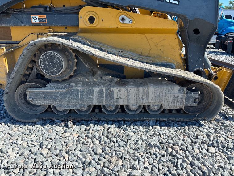 image for item YA2924 2020 John Deere 331G tracked skid steer loader