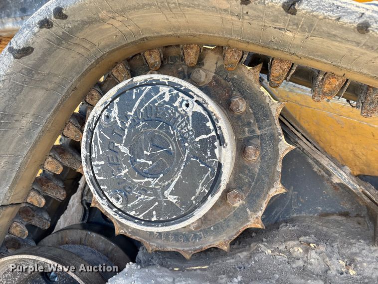 image for item YA2924 2020 John Deere 331G tracked skid steer loader