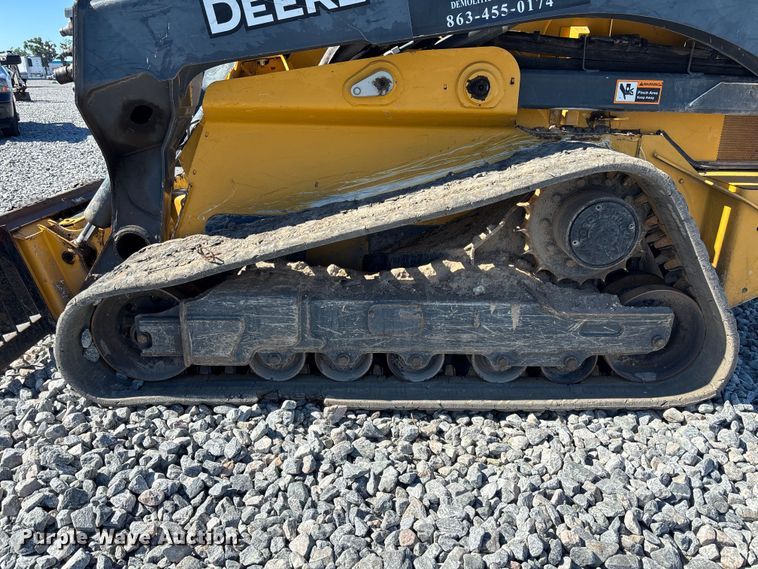 image for item YA2924 2020 John Deere 331G tracked skid steer loader