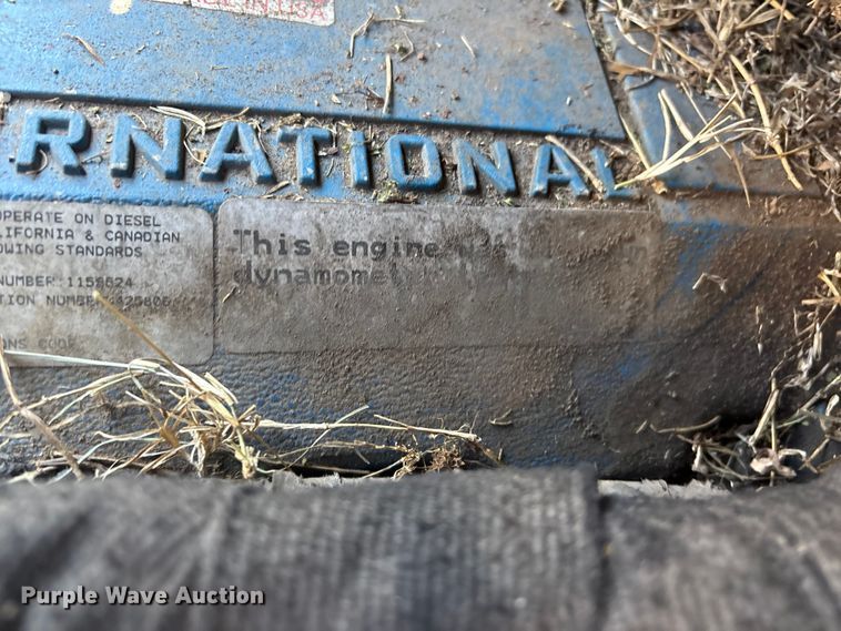 image for item DJ7774 2006 International 4300 ambulance