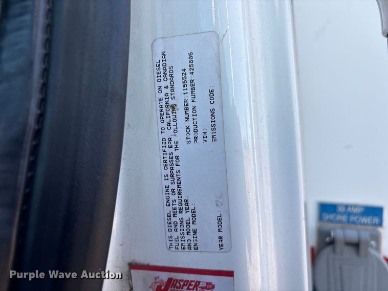 image for item DJ7774 2006 International 4300 ambulance