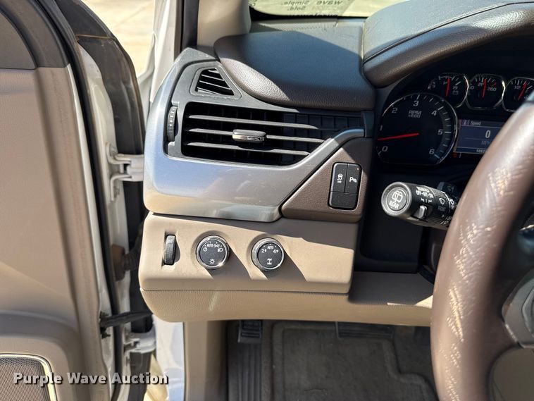 image for item DR0992 2015 Chevrolet Tahoe SUV