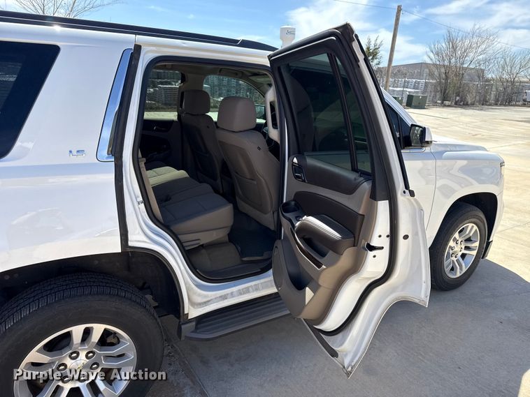 image for item DR0992 2015 Chevrolet Tahoe SUV