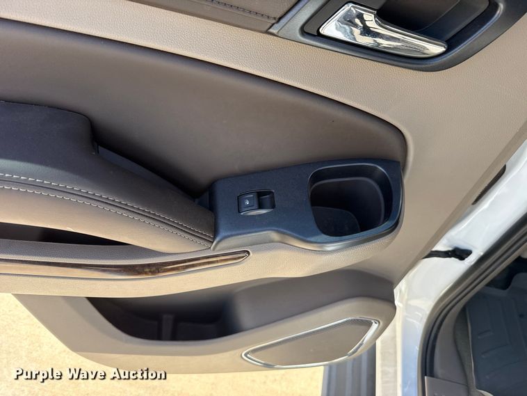 image for item DR0992 2015 Chevrolet Tahoe SUV