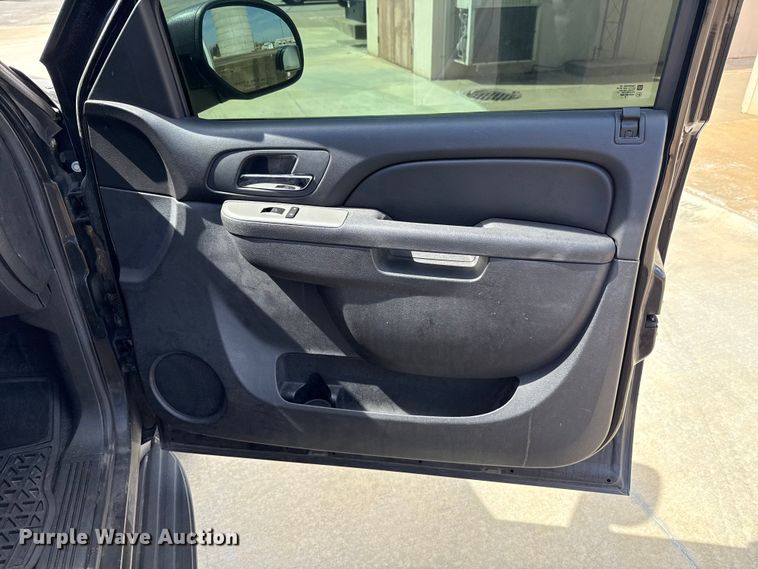 image for item DR0994 2011 Chevrolet Tahoe Police SUV