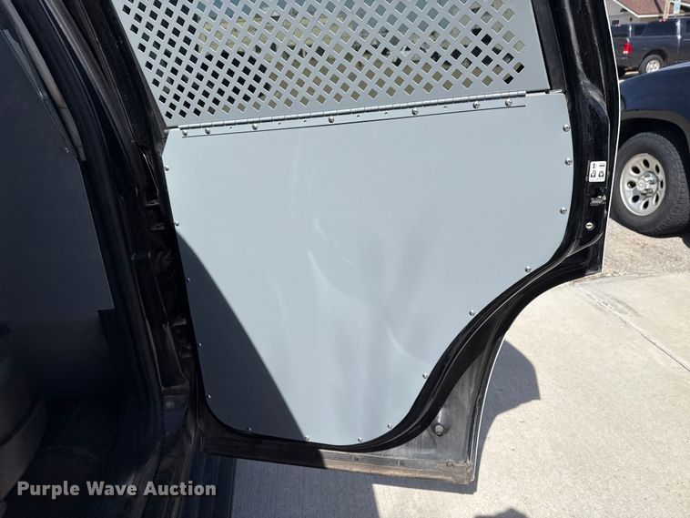 image for item DR0995 2011 Chevrolet Tahoe Police SUV