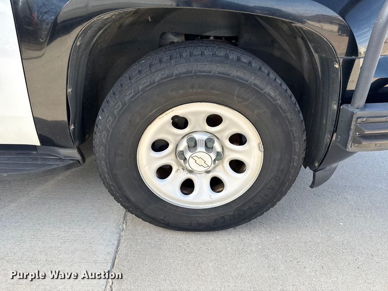 image for item DR0995 2011 Chevrolet Tahoe Police SUV