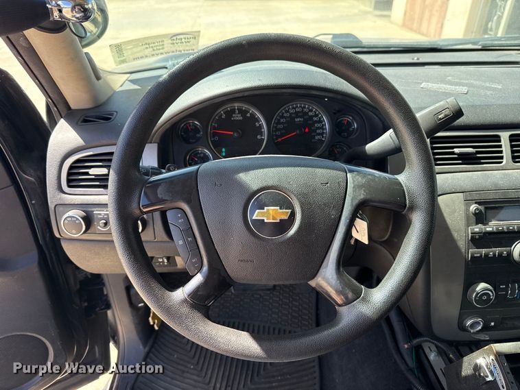 image for item DR0996 2011 Chevrolet Tahoe Police SUV