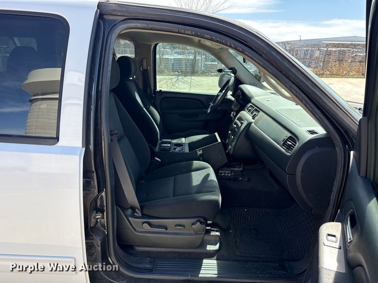 image for item DR0996 2011 Chevrolet Tahoe Police SUV