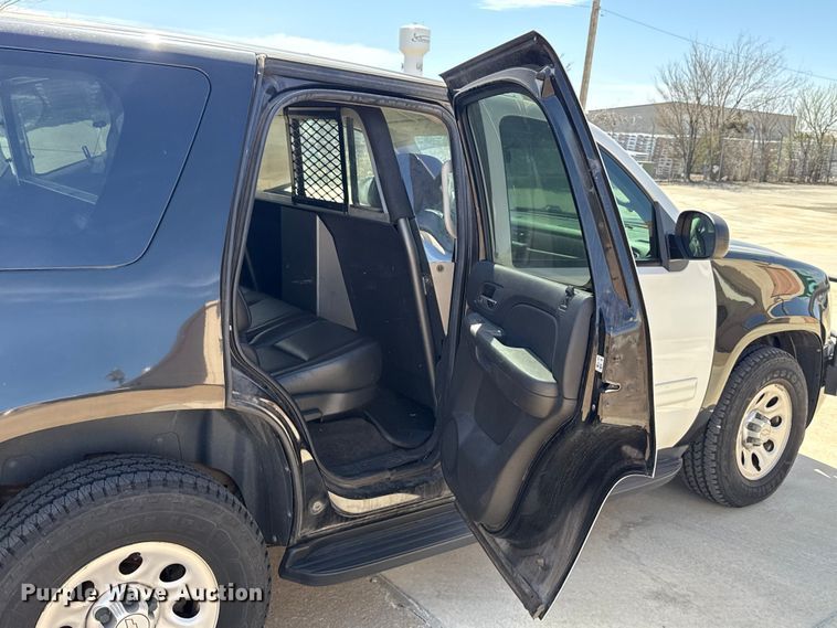 image for item DR0996 2011 Chevrolet Tahoe Police SUV